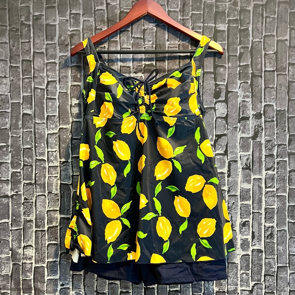 Septangle Boy Short Tankini Swimsuit in Navy/Lemons NWT
